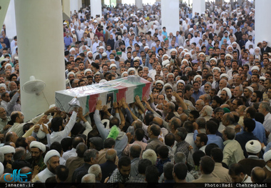 مراسم تشییع پیکر مطهر شهید حمله تروریستی اخیر حجت الاسلام تقوی در قم