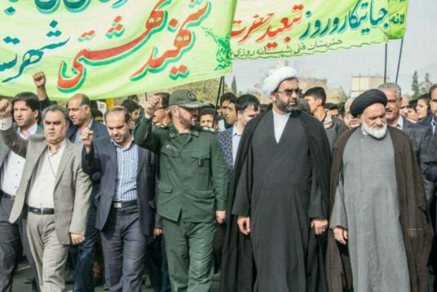 راهپیمایی روز13 آبان در مهریز برگزار شد