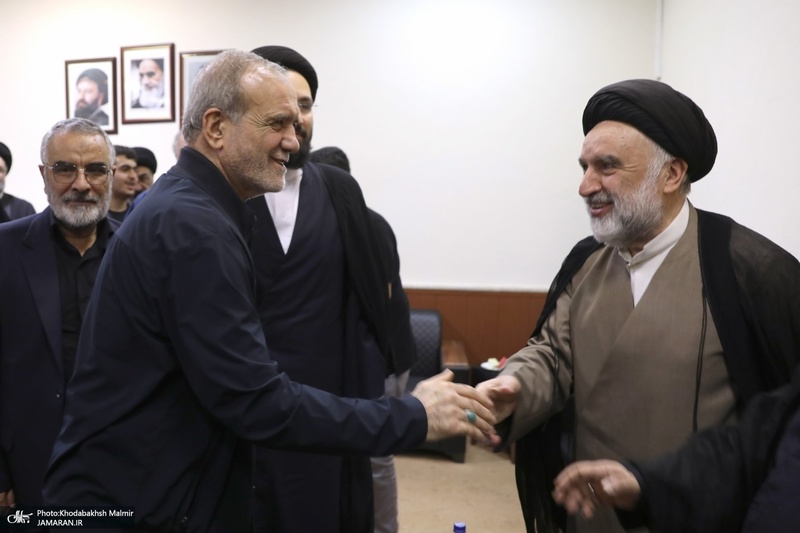 دیدار رئیس جمهوری با آیت الله سید حسن خمینی