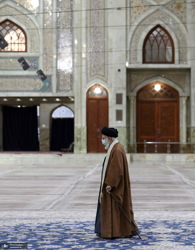حضور رهبر معظم انقلاب در حرم مطهر حضرت امام خمینی(س)