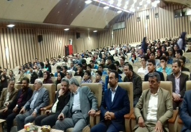 112دانش آموزکرجی در جشنواره نوجوان خوارزمی تجلیل شدند