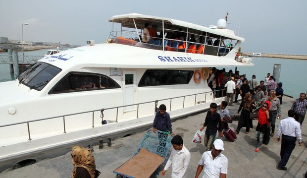 160هزار مسافردر مسیر دریایی بندرعباس به  قشم و هرمز جابه جا شدند