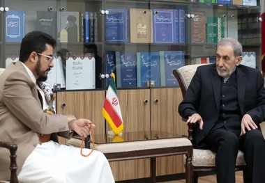 ولایتی به سفیر انصارالله در تهران: یمن امروز یک فرصت الهی برای امت اسلامی است