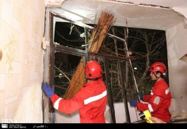 نشت گاز باعث انفجار مجتمع مسکونی در مشهد شد