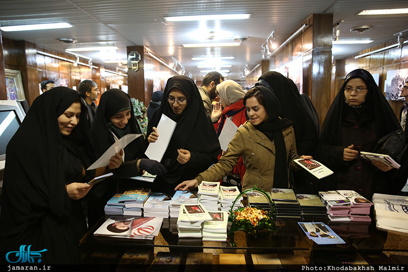 بازدید جمعی از دانشجویان پژوهشکده امام خمینی از جماران