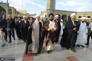 مراسم تشییع و خاکسپاری آیت الله نورالله شاه آبادی(ره) در قم