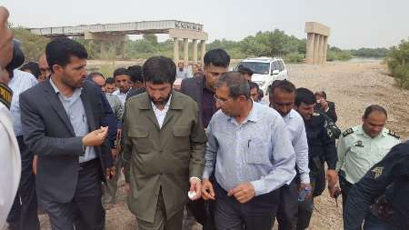 استاندار خوزستان:با تامین اعتبار عملیات اجرایی پل میانرود از سر گرفته می شود