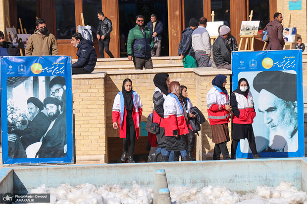 آخرین روز هفته فرهنگی «برآستان آفتاب»  با حال و هوای اختتامیه