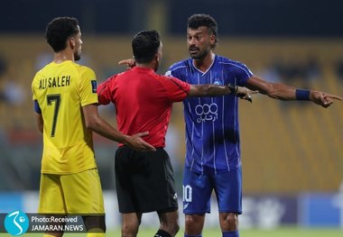 تصاویر عجیب از عصبانیت رضاییان روی نیمکت استقلال!