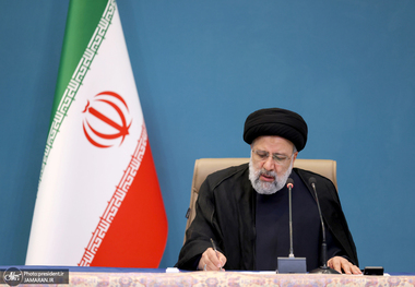 رئیسی درگذشت حسن غفوری‌فرد را تسلیت گفت