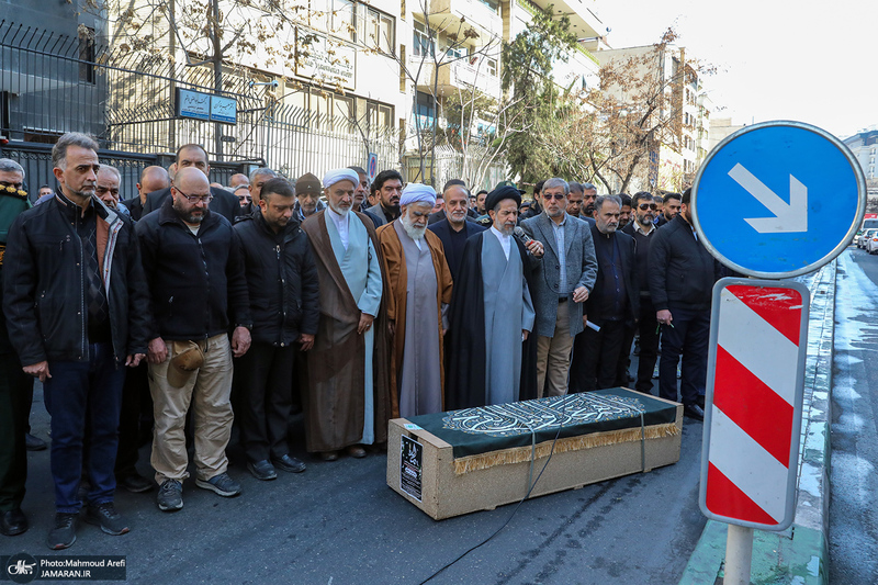 مراسم تشییع مادر شهیدان جواد سپهری