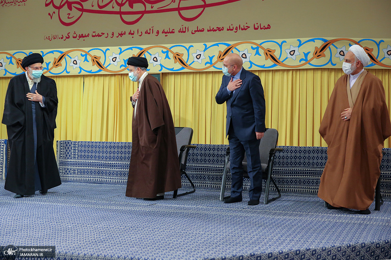 دیدار مسئولان نظام و سفرای کشورهای اسلامی با رهبر معظم انقلاب