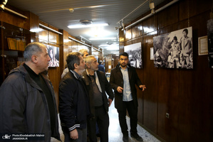 تجدید میثاق اقشار مختلف مردم با آرمان های حضرت امام(س) در حسینیه جماران