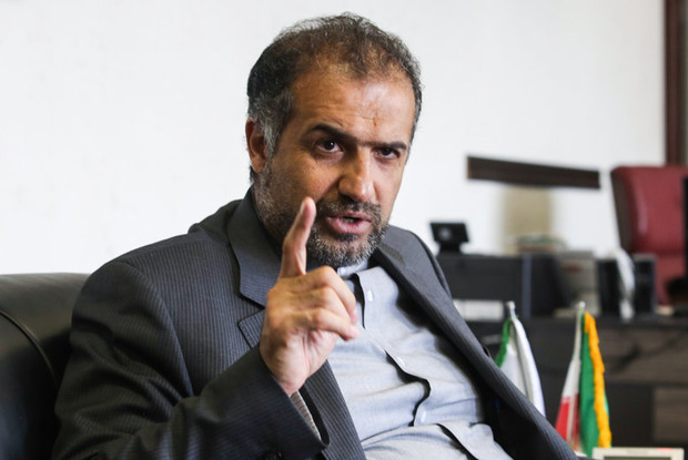 جلالی در دیدار با «سانوگو» مطرح کرد: تأکید بر ضرورت تقویت اصول وحدت‌آفرین بین کشورهای اسلامی

