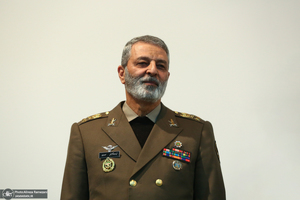 مراسم تجلیل از پرستاران و دانشجویان نمونه دانشکده پرستاری دانشگاه علوم پزشکی ارتش