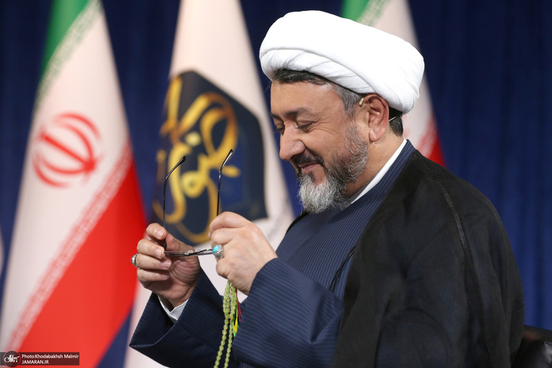 گفتگو با رئیس موسسه تنظیم و نشر آثار امام خمینی (س)  در حسینیه جماران