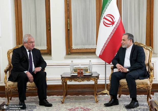 جزییات دیدار نماینده ویژه پوتین با عراقچی در تهران/ بحث اسنپ بک هم مطرح شد