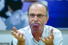 نوروزی، حقوقدان خطاب به نمایندگان مجلس: آدمهای بی‌نفوذ نفوذی نمی‌شوند!