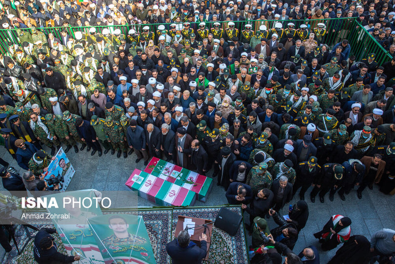 تصاویر/ تشییع پیکر شهدای حوادث اخیر در شهرهای مختلف ایران