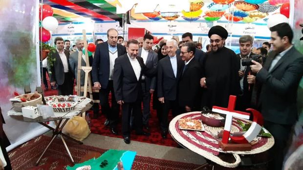 جشنواره فرهنگ ملل با حضور واعظی و غلامی در دانشگاه فردوسی مشهد آغاز شد