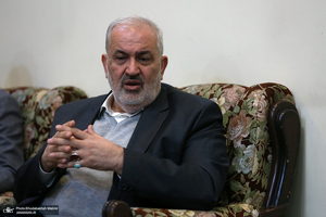 دیدار وزیر و مدیران ارشد وزارت نیرو با سید حسن خمینی