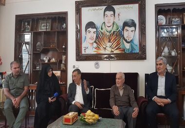 قائم‌پناه: اگر جانفشانی شهدا نبود، ایران هم نبود / تأکید معاون اجرایی رئیس‌جمهور بر پاسداشت یاد شهدا و تکریم خانواده‌های آنان