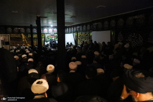 دومین شب عزاداری حضرت فاطمه (س) در بیت آیت الله دوستی زنجانی‎