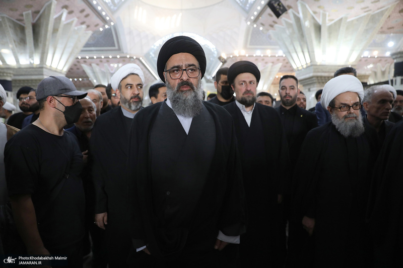 مراسم تشییع و تدفین همسر آیت الله موسوی بجنوردی (ره) در حرم امام خمینی (س)-3