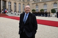 ماکرون تحلیف