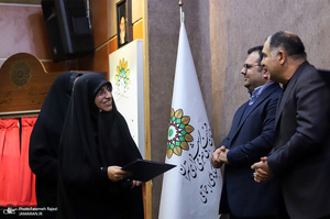 نشست «زنان خبرنگار؛ افق‌های پیش رو» و تجلیل از جمعی از زنان خبرنگار