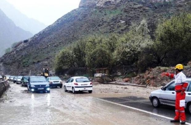 بارش ها سبب جاری شدن سیلاب در برخی نقاط سمنان شد