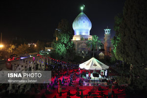 عزاداری شب چهارم محرم در مجاورت ارگ کریمخانی