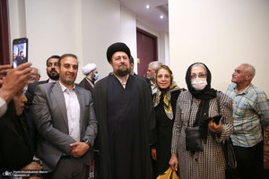 دیدار جمعی از نمایندگان پیروان ادیان الهی با سید حسن خمینی