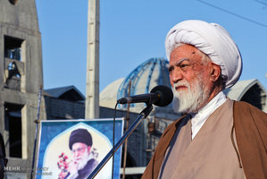 تجمع و راهپیمایی مردمی در اعتراض به آشوب های اخیر در استان 