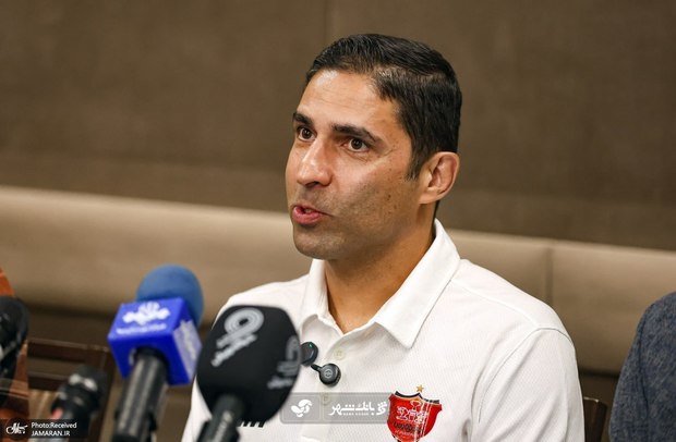 هاشمیان: هرکس که بیرون گود است می تواند نظرش را بگوید/ وقتی آمدم تیم بسته شده بود