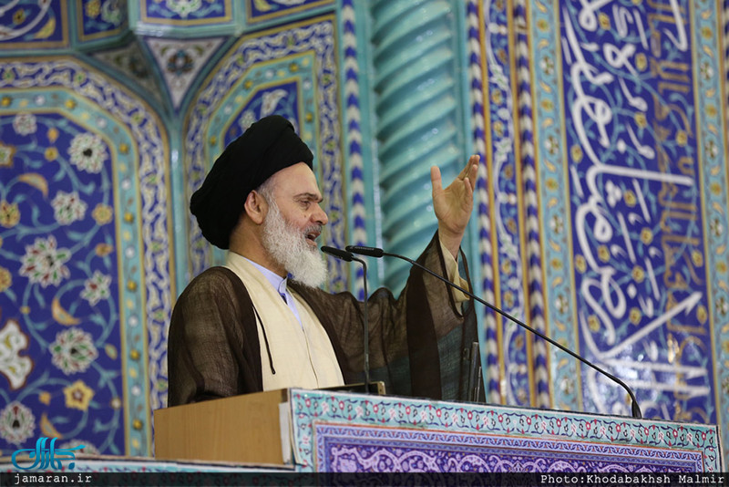 حضور سید حسن خمینی در نماز جمعه قم