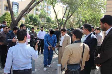 صحنه سرقت مسلحانه از بانک مسکن اصفهان بازسازی شد