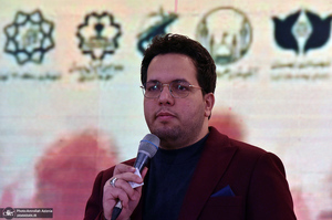 مراسم تجلیل از دانش آموزان برگزیده فرهنگی، هنری و قرآن، عترت و نماز منطقه 19