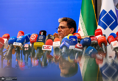 مدیرعامل شستا: زیان‌ده نیستیم/ شستا مسئول ناترازی صندوق‌های بازنشستگی نیست/ واگذاری شرکت‌های شستا مسئولانه و تدریجی خواهد بود