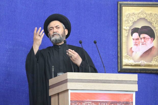 توصیه خیرخواهانه امام جمعه اردبیل به فرح پهلوی