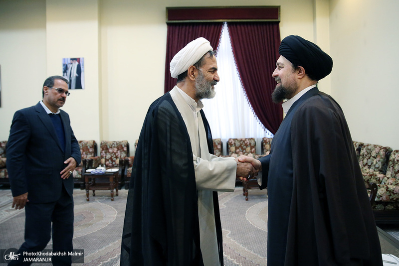 حاشیه های تجدید میثاق رئیس قوه قضائیه و مسئولان عالی قضایی با آرمان‌های امام خمینی(س)