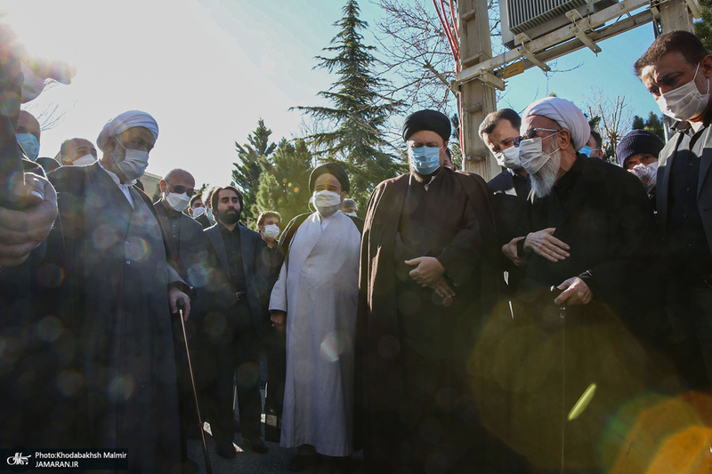 مراسم تشییع همسر آیت الله ری شهری با حضور سید حسن خمینی