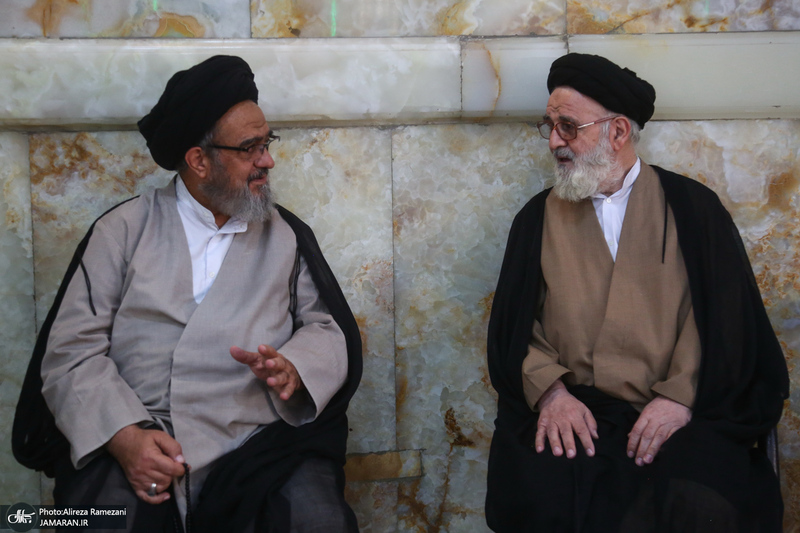 مراسم تشیع آیت الله نور الله شاه آبادی