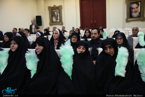 دیدار خادمین حرم‎ مطهر امام خمینی(س) با سید حسن خمینی