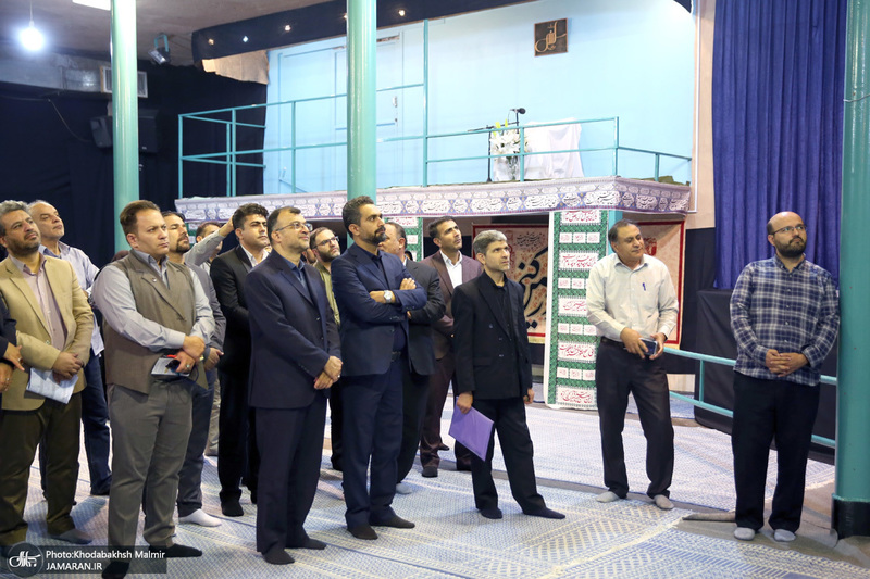 بازدید جمعی از شرکت کنندگان نشست تخصصی مسئولین وکارشناسان دیرخانه شورای فرهنگ عمومی استانها از بیت امام خمینی (س) در جماران