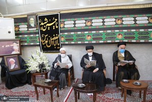 حضور مراجع و علما در بیت آیت الله العظمی صانعی(ره)-2