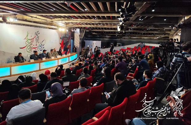 حواشی نامه‌ علی نصیریان در نشست خبری فیلمش
