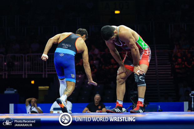 مرد آمریکایی از حرف هایش به کشتی گیر ایرانی پیشمان شد