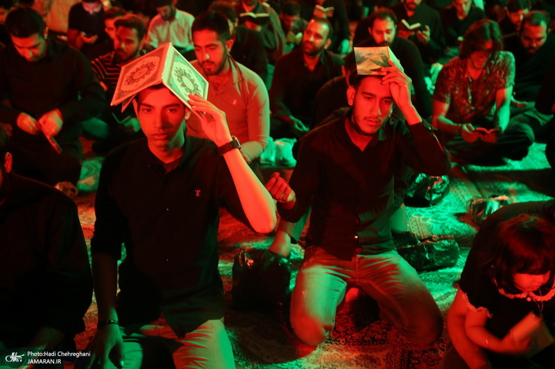 مراسم احیای شب بیست و سوم ماه رمضان در گلزار شهدای قم