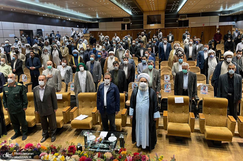 نشست رسیدگی به مشکلات استان خوزستان با حضور سران عشایر و نخبگان